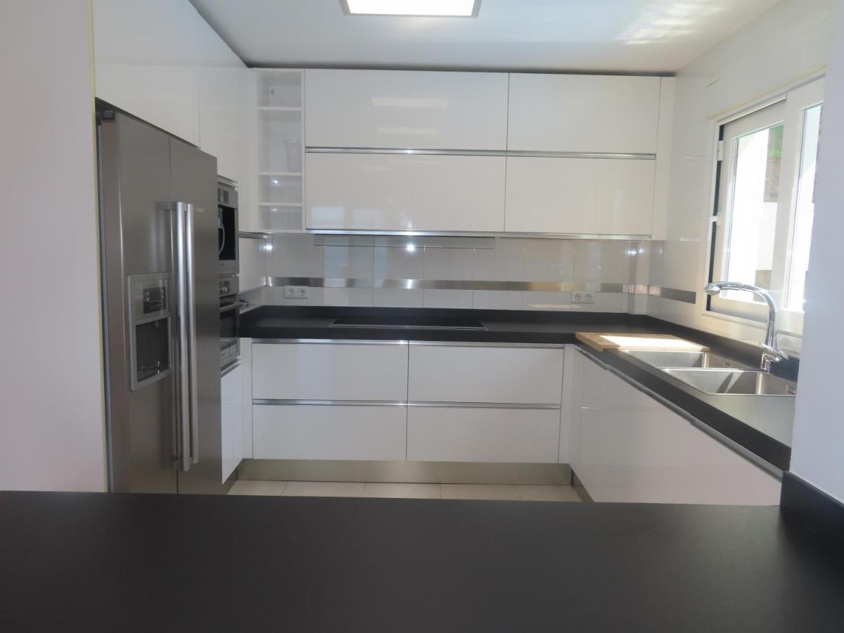 Villa Frente Al Mar Nerja 5min Malaga